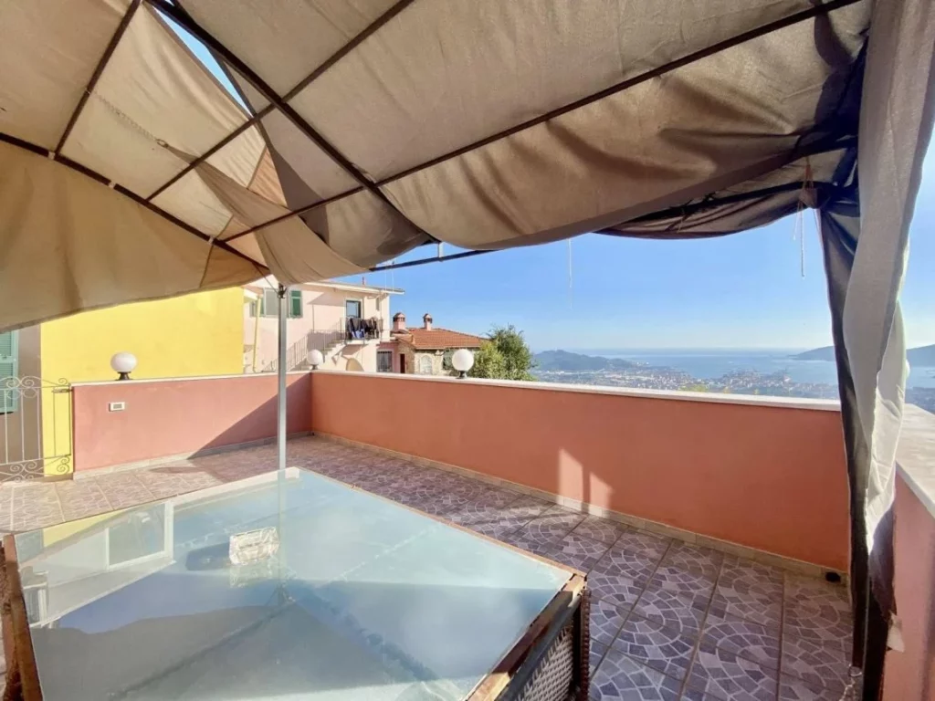 Liguria mieszkania na sprzedaż