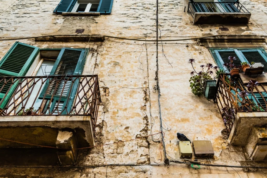 domy do remontu we Włoszech