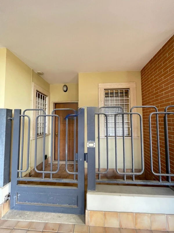 mieszkanie Włochy na sprzedaż