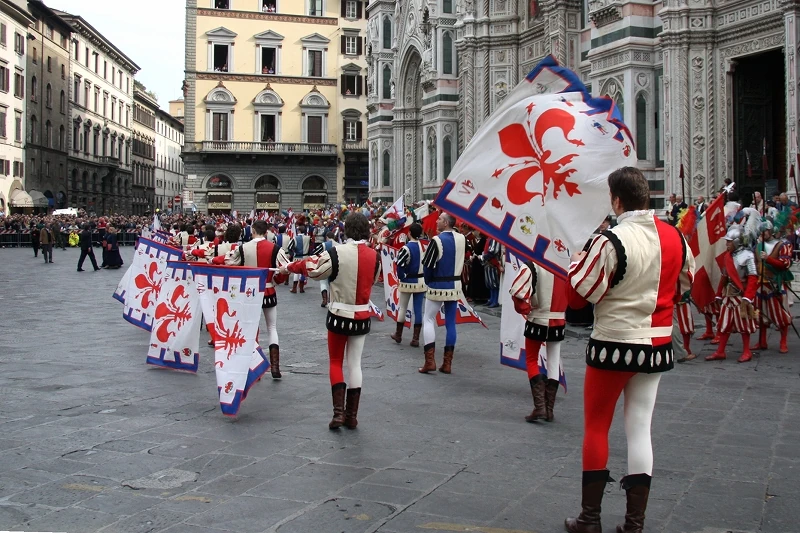 dom we Włoszech - Scoppio del Carro